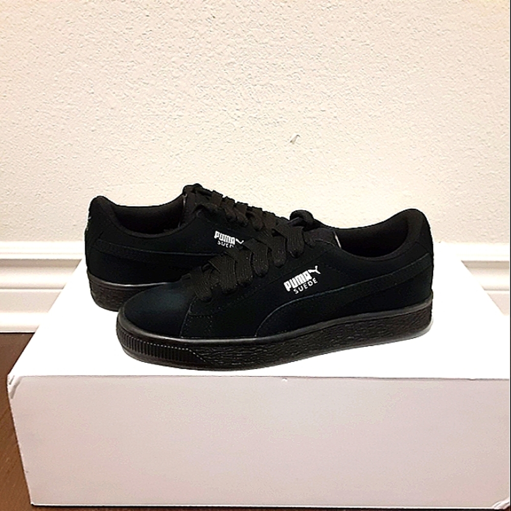 Puma - Picture 1 of 4